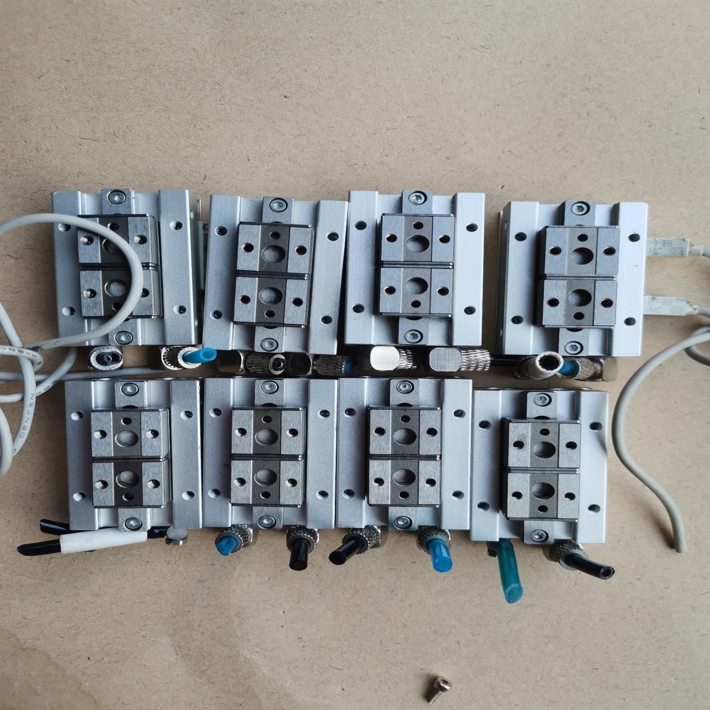 SMC旋转气缸MHF2-8D1,MHF2-12D1,成色如图