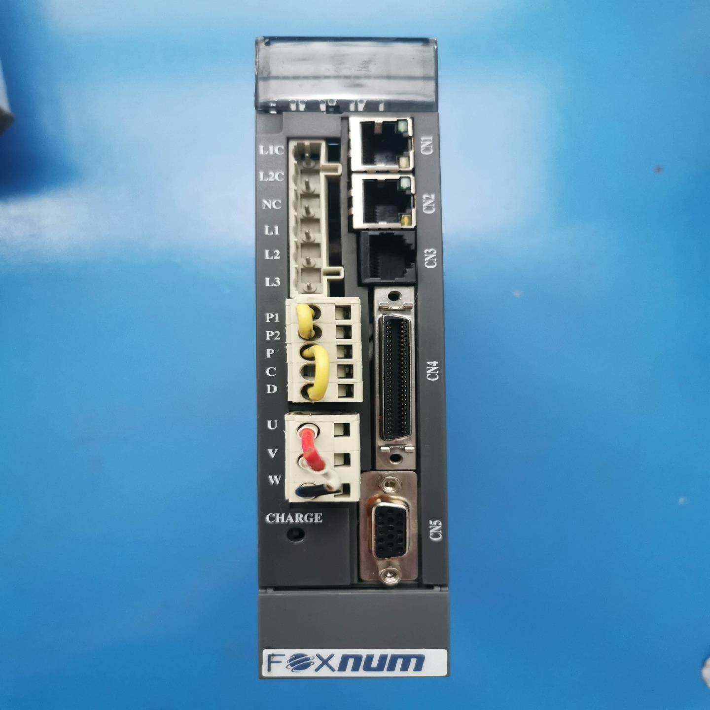 FOXNUM驱动器实拍图