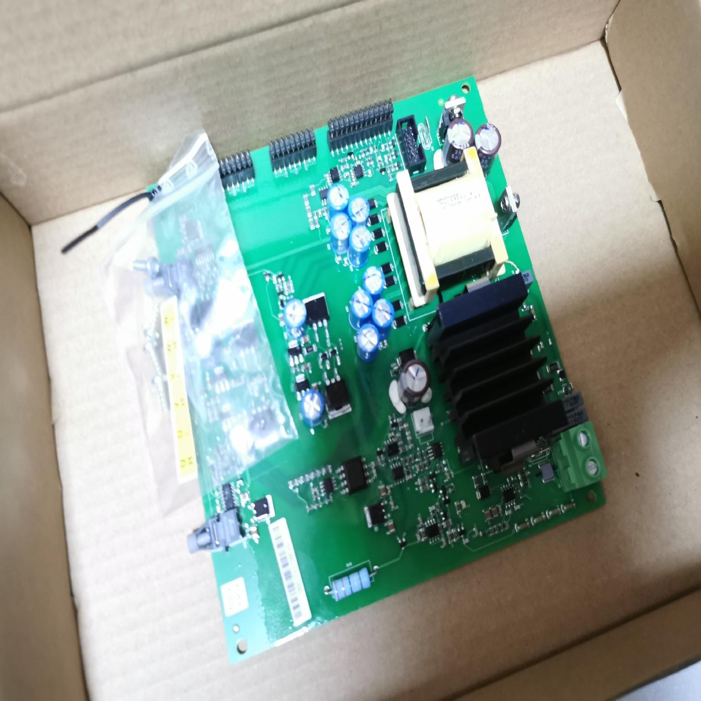 发电机侧整流器左侧Driver板 60VB00489/Ch6