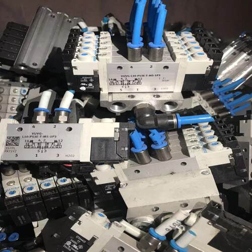 德国费斯托FESTO电磁阀VUVG-L10-P53E-T-M