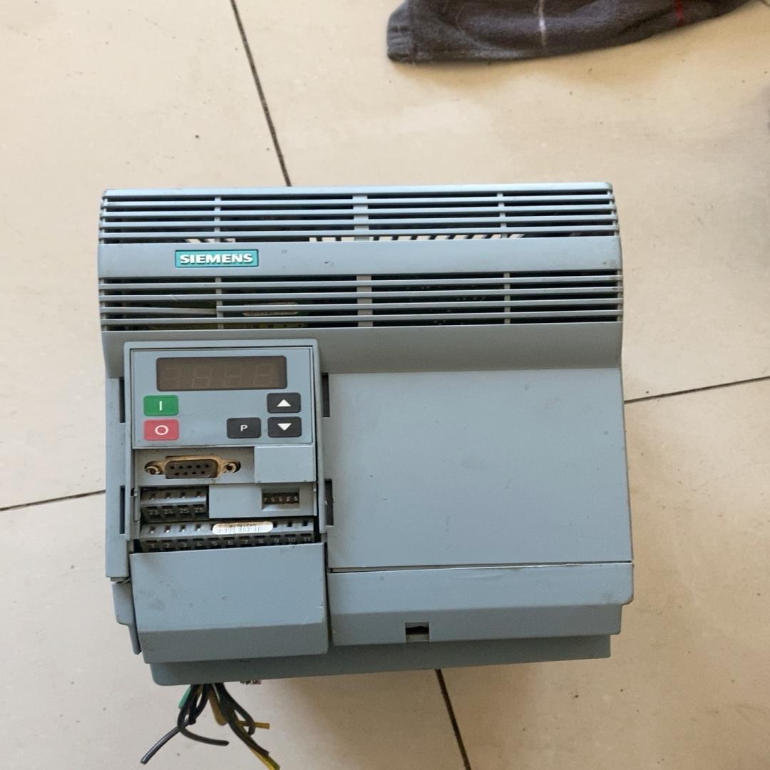 西门子变频器6se9521-odc40