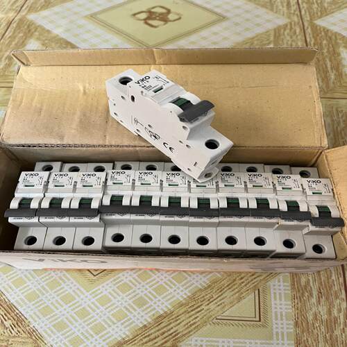 清仓处理！！ 断路器  正品 VIKO 6VTB-1B0
