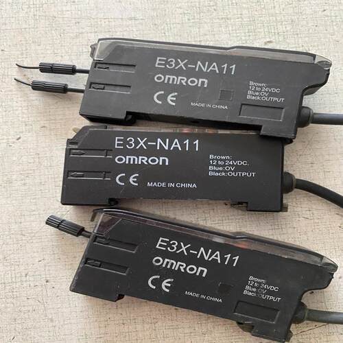 正品原装光纤放大器E3X-NA11 ，有61个，成色如