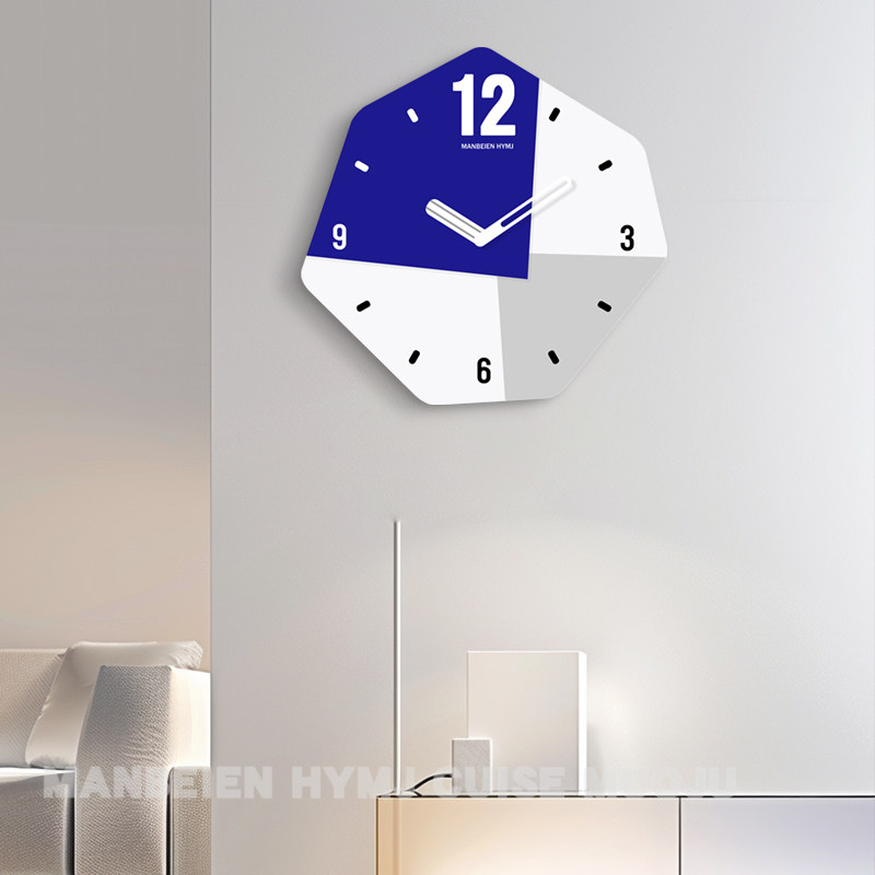 莫句简约挂墙石英钟挂表