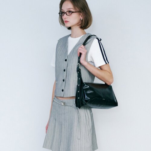 大容量斜挎包Squareline女纯色
