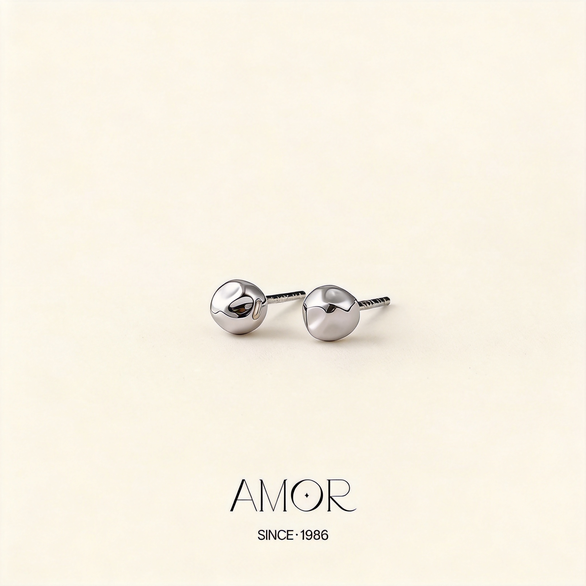 AMOR 锤纹圆珠耳钉女925银耳饰新款爆款轻奢小众原创设计