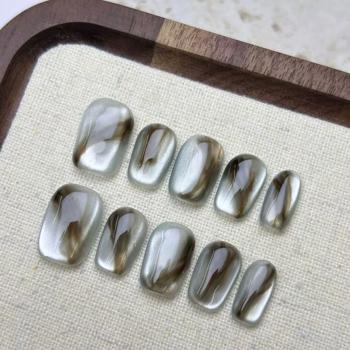 【浓墨重彩】纯手工穿戴甲猫眼晕染高级显白甲片可拆卸批发