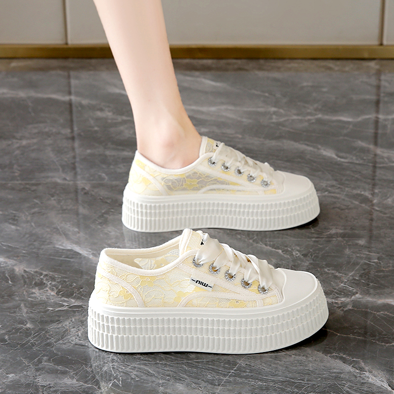 帆布鞋女2025新款夏季网鞋透气网面薄款厚底增高运动小白板鞋34码