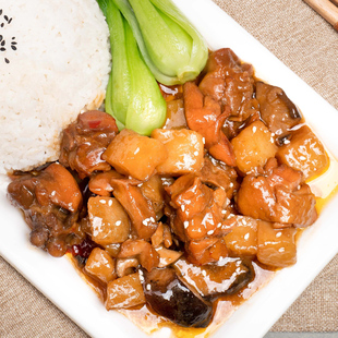 菜報告黃燜雞米飯預制菜商用料理包半成品加熱即食外賣快餐蓋澆飯