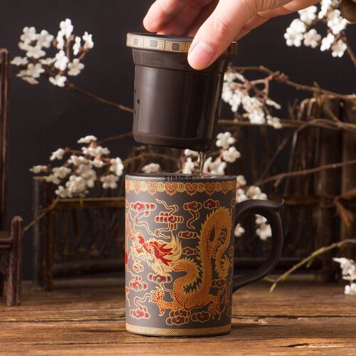 Handmade Yixing Dragon/Beauty Purple Clay Tea Mug with Lid a