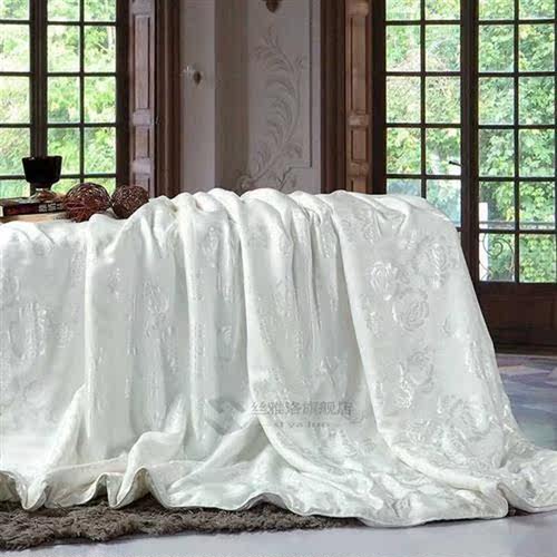free shipping 100% silk comforter/blanket/quilt/duvet for su