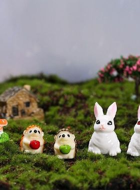 1Pc Miniature mushrooms hedgehogs rabbits figurine resin