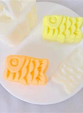 Plastic Mooncake Stamp Cute Carp Shape Mooncake Mold Festiva