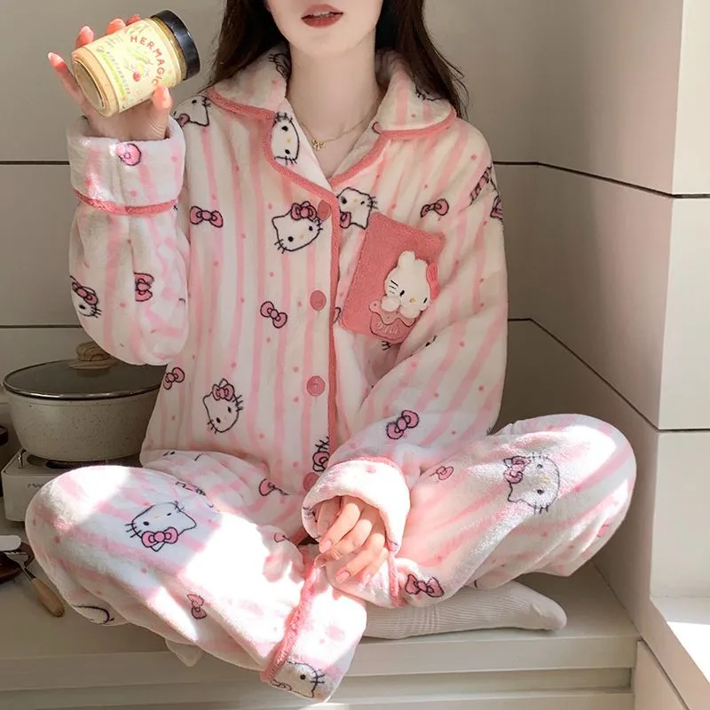 法兰绒睡衣女秋冬季公主风卡通加厚开衫长袖保暖家居服套装可外穿