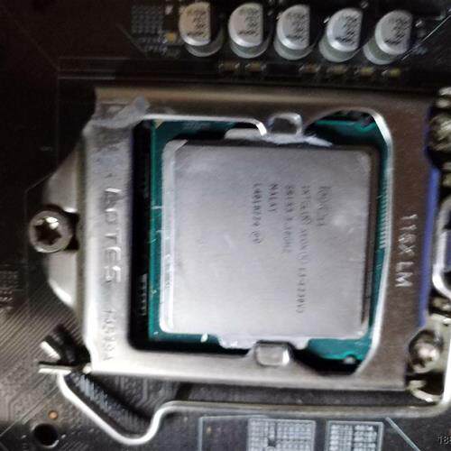 议价E31230V3+昂达B85+8G内存一套价格,请注意看好描