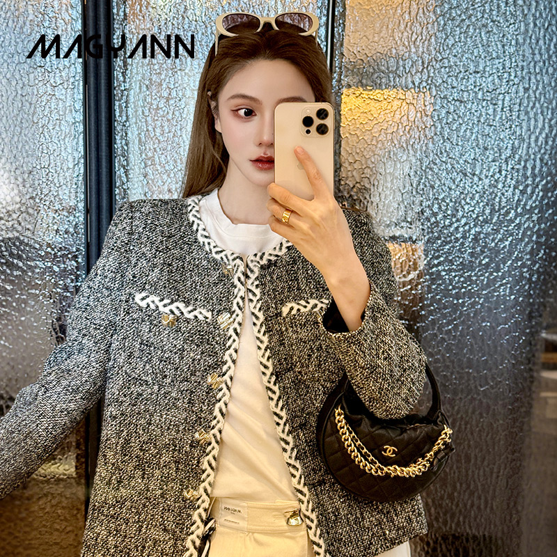 【银笺】Magyann设计师原创2025秋优雅粗花呢双口袋拼花边外套女