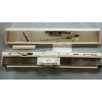 全新厂家直销家用手工针织DIY毛衣编织机KH260粗针加长机150针