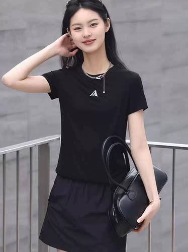 2026夏新款国内代购时尚短袖高级感上衣休闲显瘦正肩t恤女530186