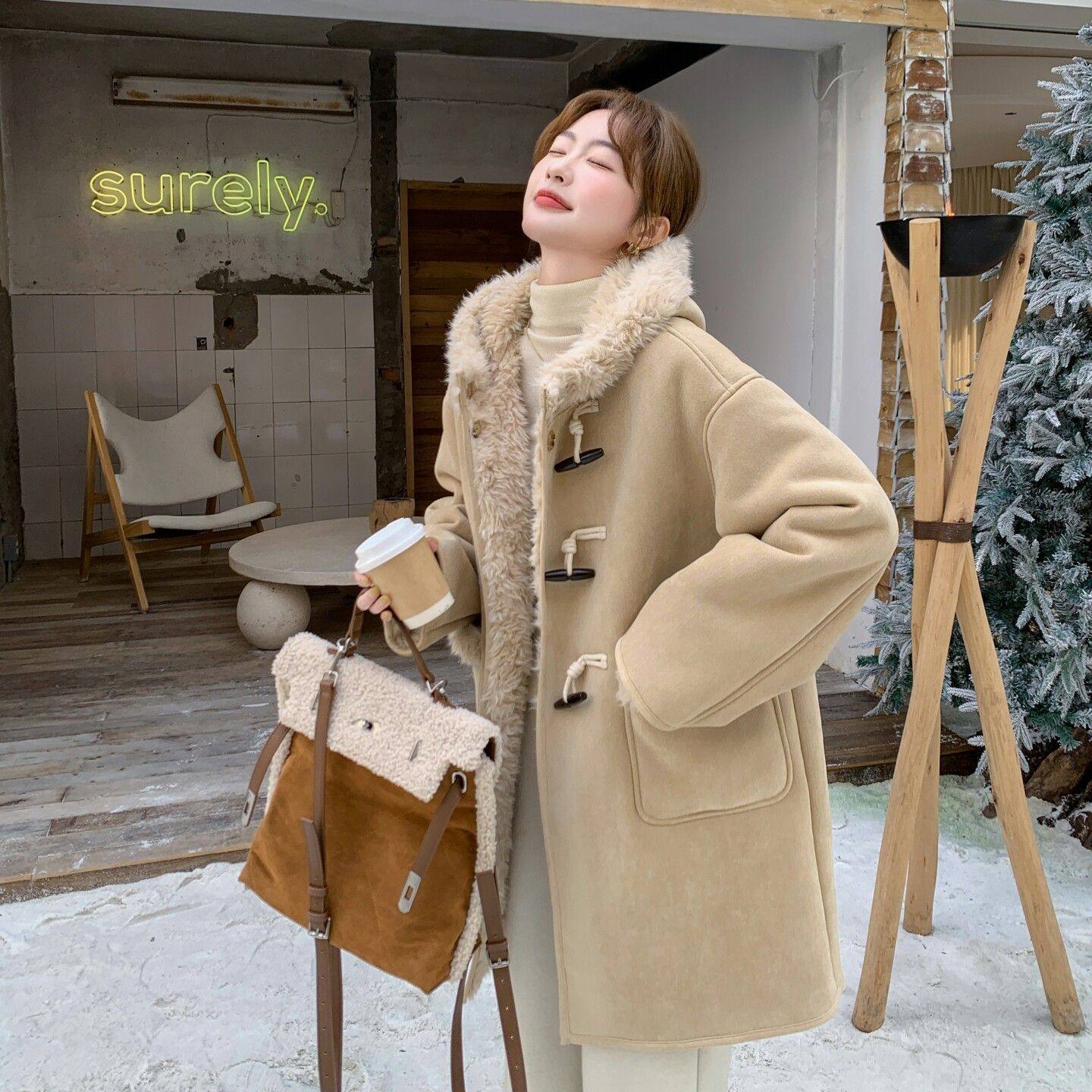 连帽牛角扣羊羔毛外套女秋冬韩系新款中长款皮毛一体奶乎乎学院风,女装/女士精品,短外套,淘宝优惠券,粉丝福利购,淘宝优惠卷