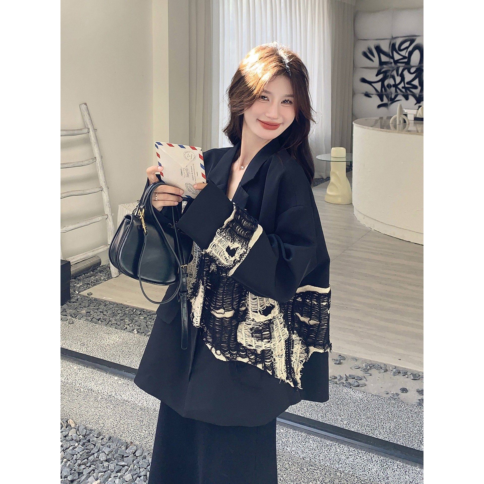 黑色西装外套女秋季2025新款气质休闲穿搭高级感小个子短款小西服,女装/女士精品,时尚套装,淘宝优惠券,粉丝福利购,淘宝优惠卷