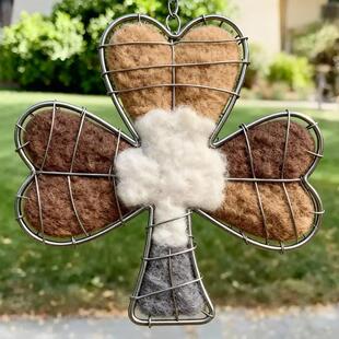 独立站实用Bird nest outdoor decorative可爱动物花环兔子鸟巢