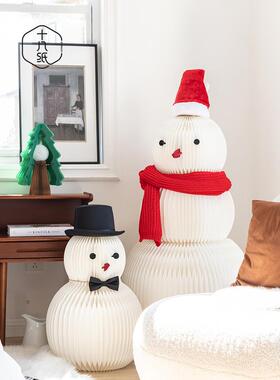 圣诞纸雪人装饰商场大型装饰品节日斯堪的纳维亚气氛场景户外橱窗