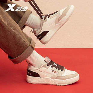 女鞋 街头皮面保暖休闲潮流板鞋 975118310047 新款 特步女子2025春季