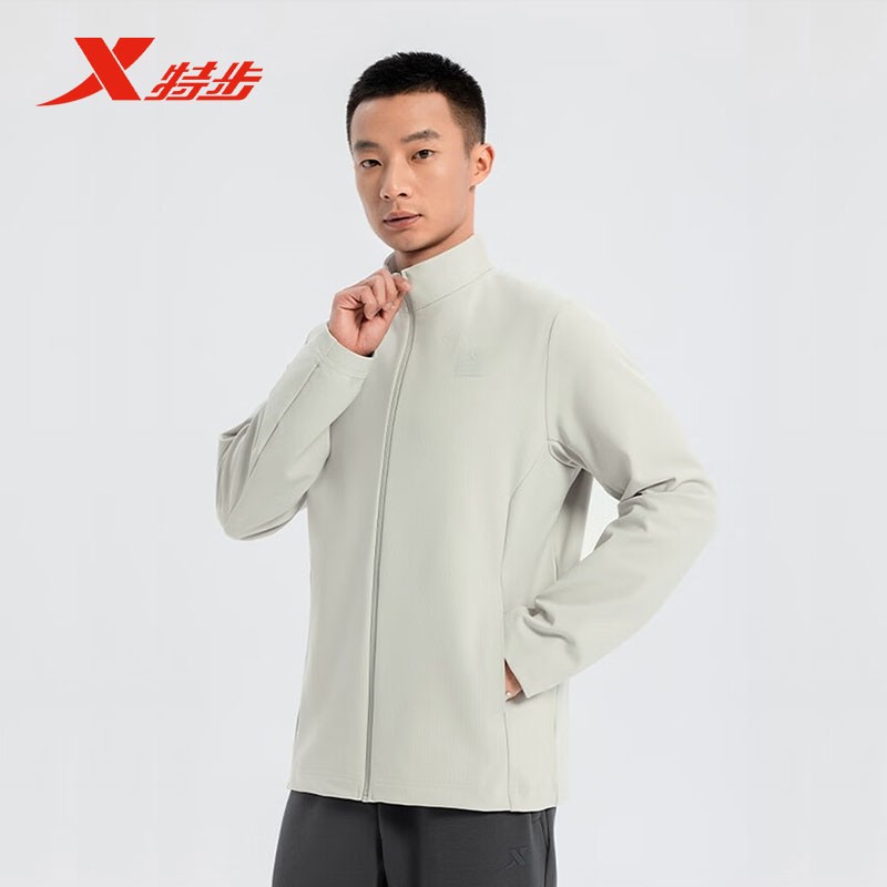 特步针织上衣男子2025秋季新款健身训练立领针织上衣975129060108