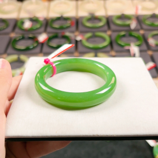 V10碧玉老料满色满肉苹果绿翠果绿色标级无黑无包容5253