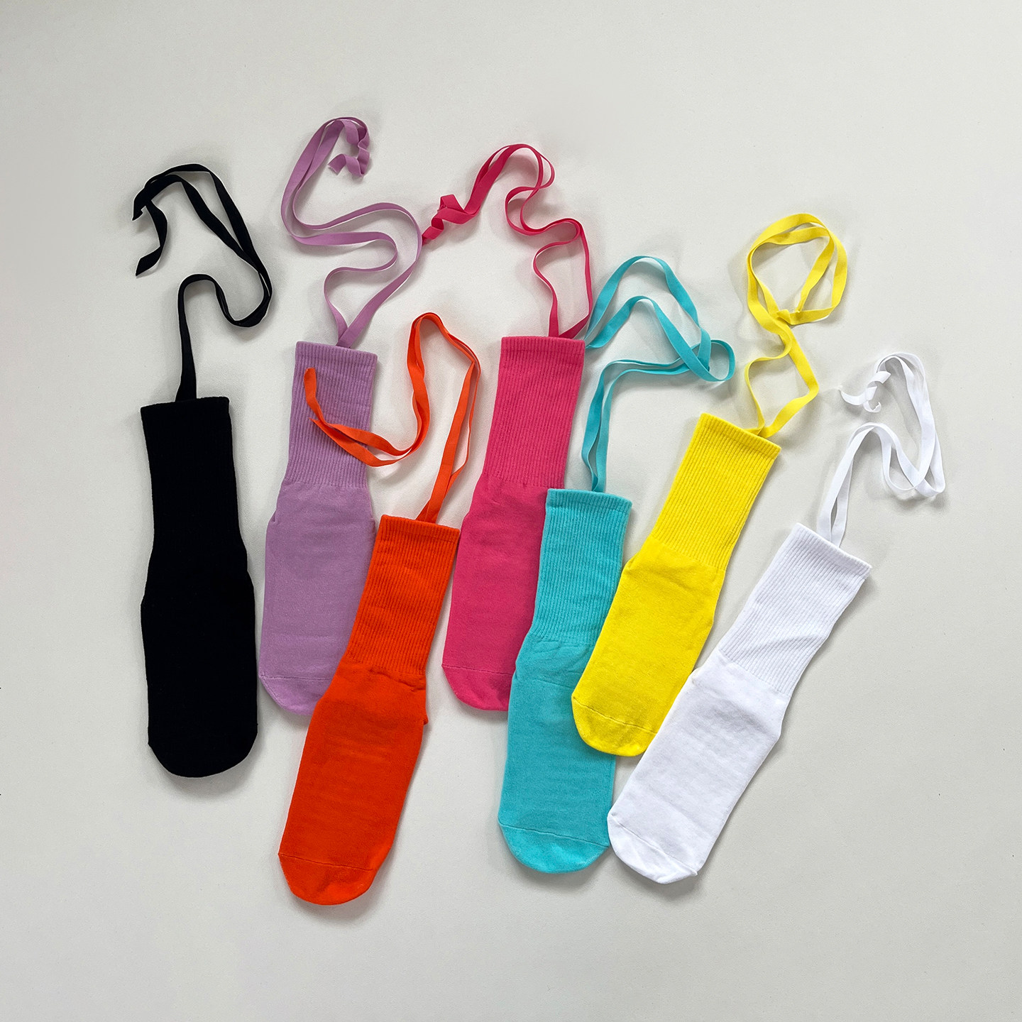 脚底防滑交叉绑带瑜伽普拉提舞蹈袜瑜伽服搭配多巴胺女孩运动穿搭,运动包/户外包/配件,运动袜,淘宝优惠券,粉丝福利购,淘宝优惠卷