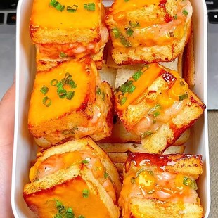 虾滑芝士吐司三明治营养早餐半成品面包懒人早饭充饥夜宵零食