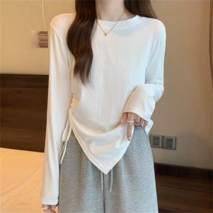 大码白色长袖t恤女2023新款胖mm显瘦宽松设计感开叉早春秋季上衣
