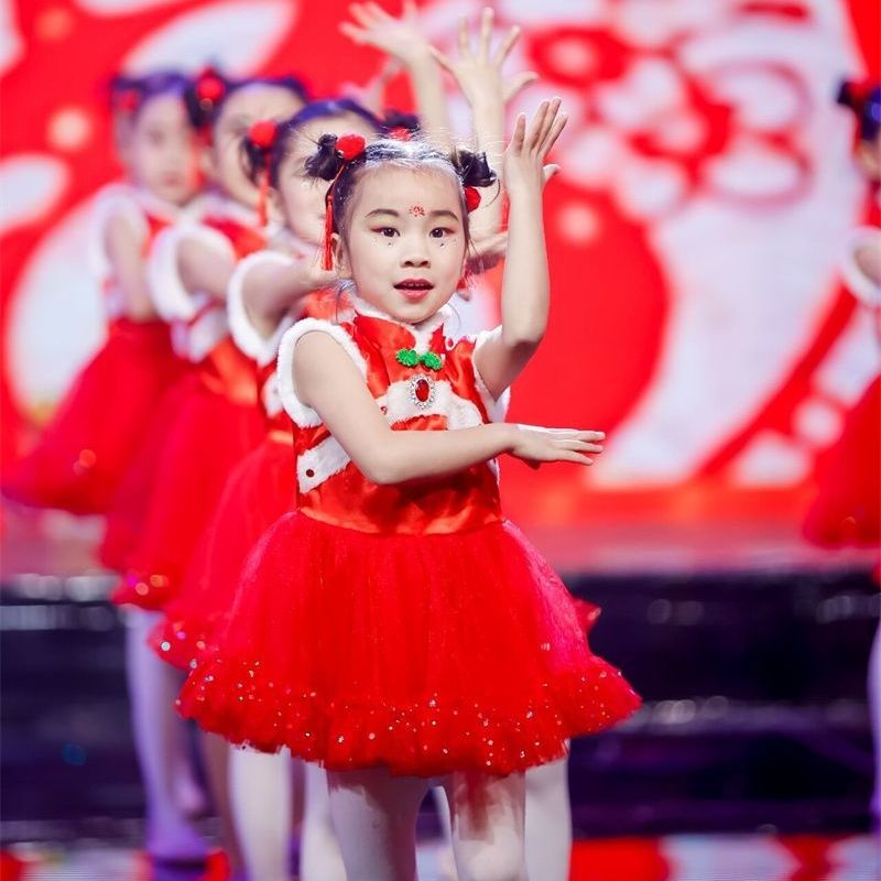 元旦儿童喜庆拜年服演出