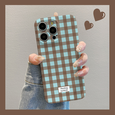 大咖适用苹果华为荣耀OPPO一加vivo红米iPhone16手机壳小米15棕蓝格纹英文mate70全包x200/reno13菲林p