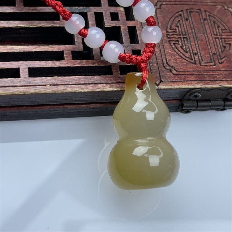 天然玉髓玛瑙立体葫芦福禄玉石项链玉坠吊坠车包手机挂男女款送证