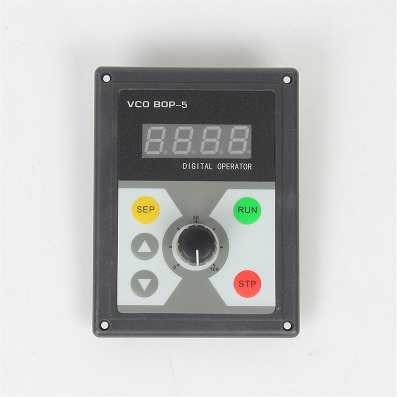 面板单相220V 转 三相 3u80V变频器通用 矢量 电机调速器 控制面