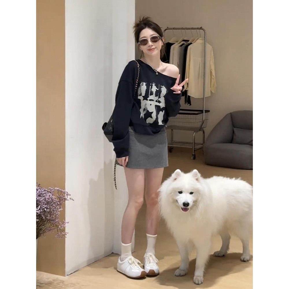 rouje bonjour韩系穿搭印花黑色斜肩卫衣女早秋季宽松露肩长袖T恤,女装/女士精品,大码套装,淘宝优惠券,粉丝福利购,淘宝优惠卷