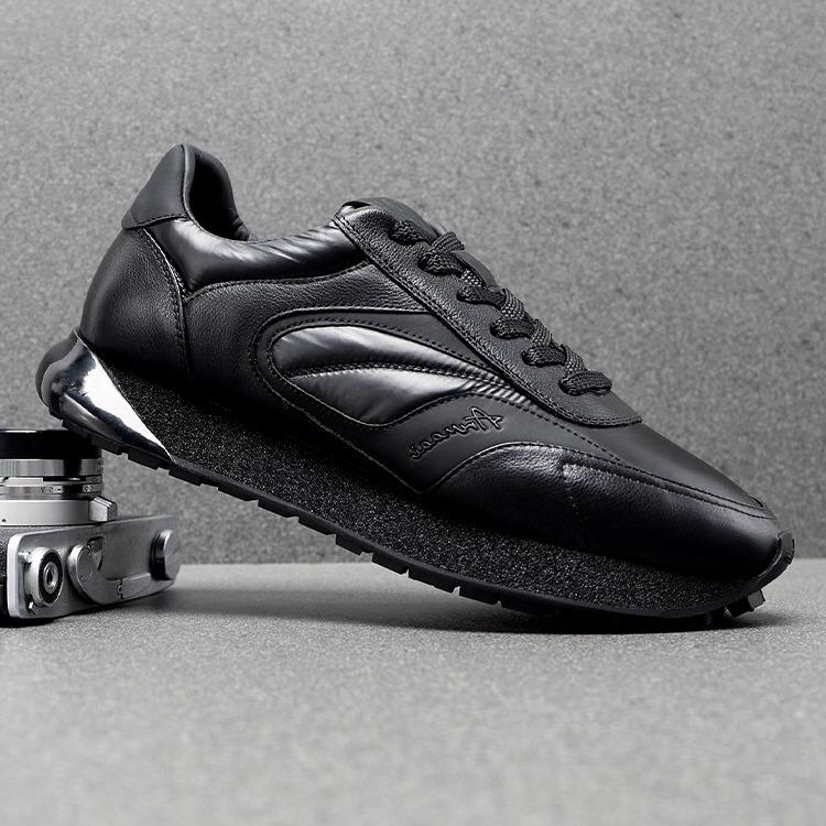 潮牌男鞋2025新款秋季高档皮面正装商务黑鞋皮革软底百搭休闲皮鞋