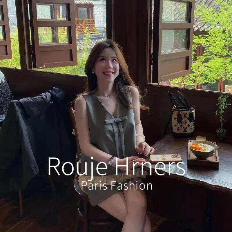 法国rouje hrners法式蝴蝶结花边拼接v领背心收腰显瘦半身裙套装