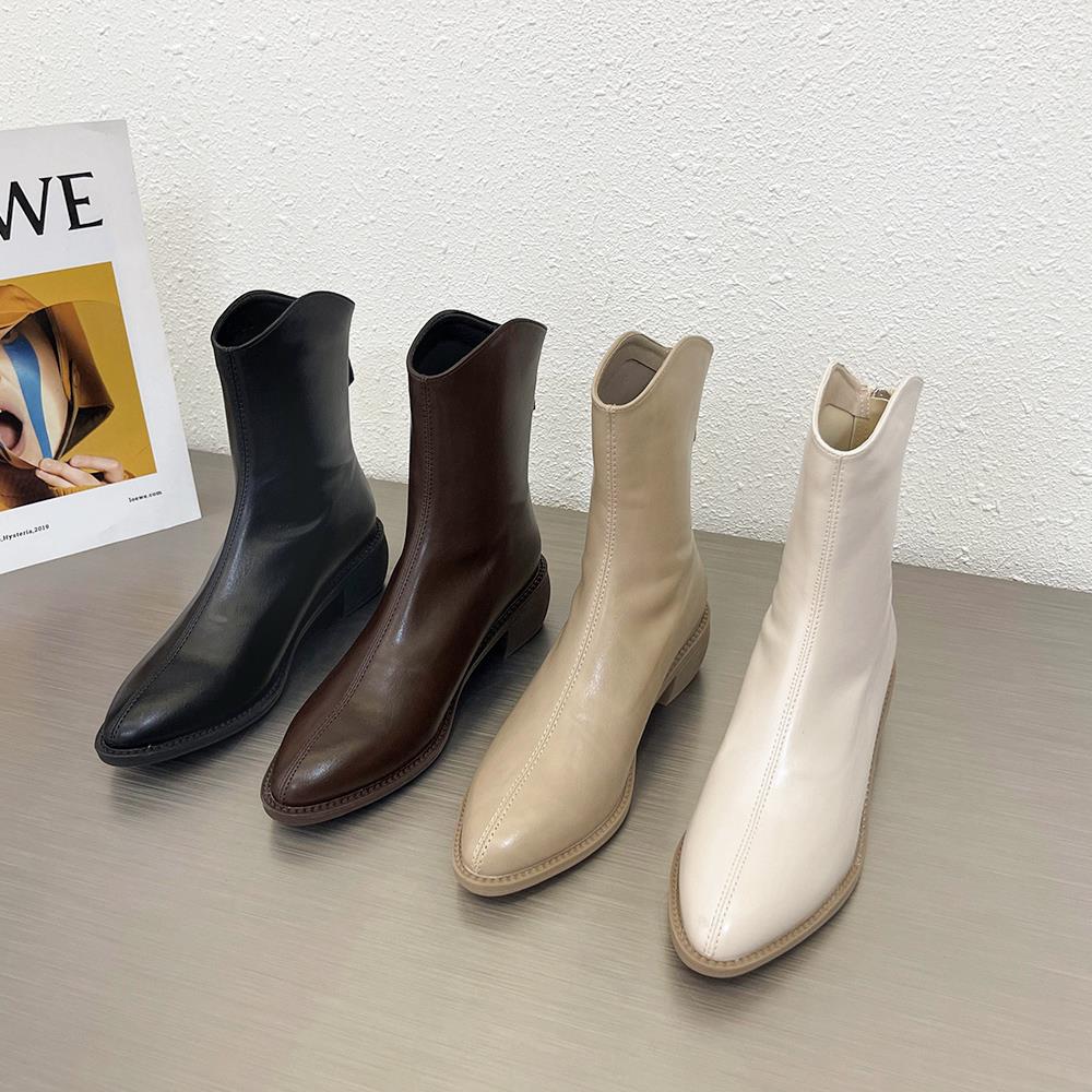 韩版潮牌长筒靴女骑士靴新款白色尖头长靴粗跟高筒西部靴子小短靴