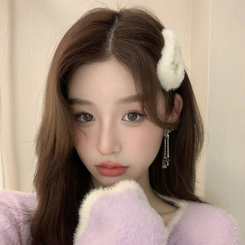 温柔水钻字母发夹侧边发夹