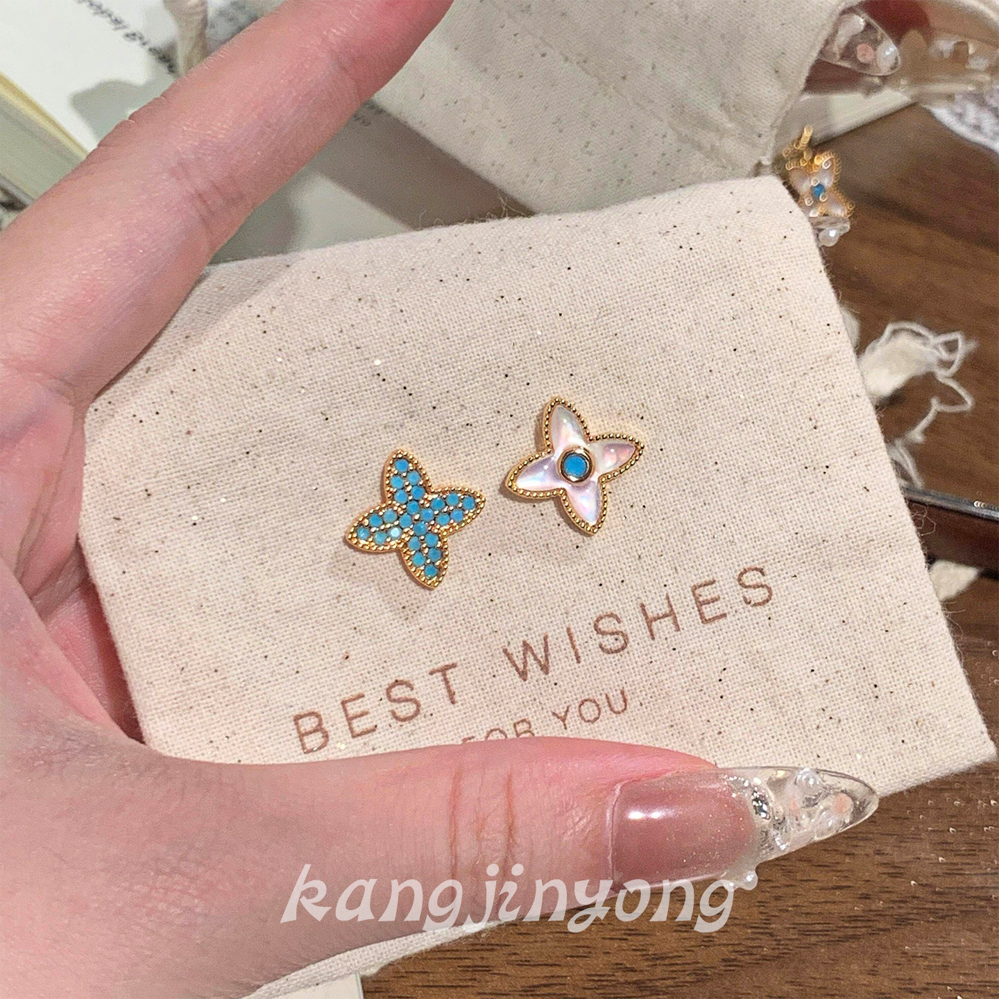 【蓝棠】不对称幸运四叶草耳钉女