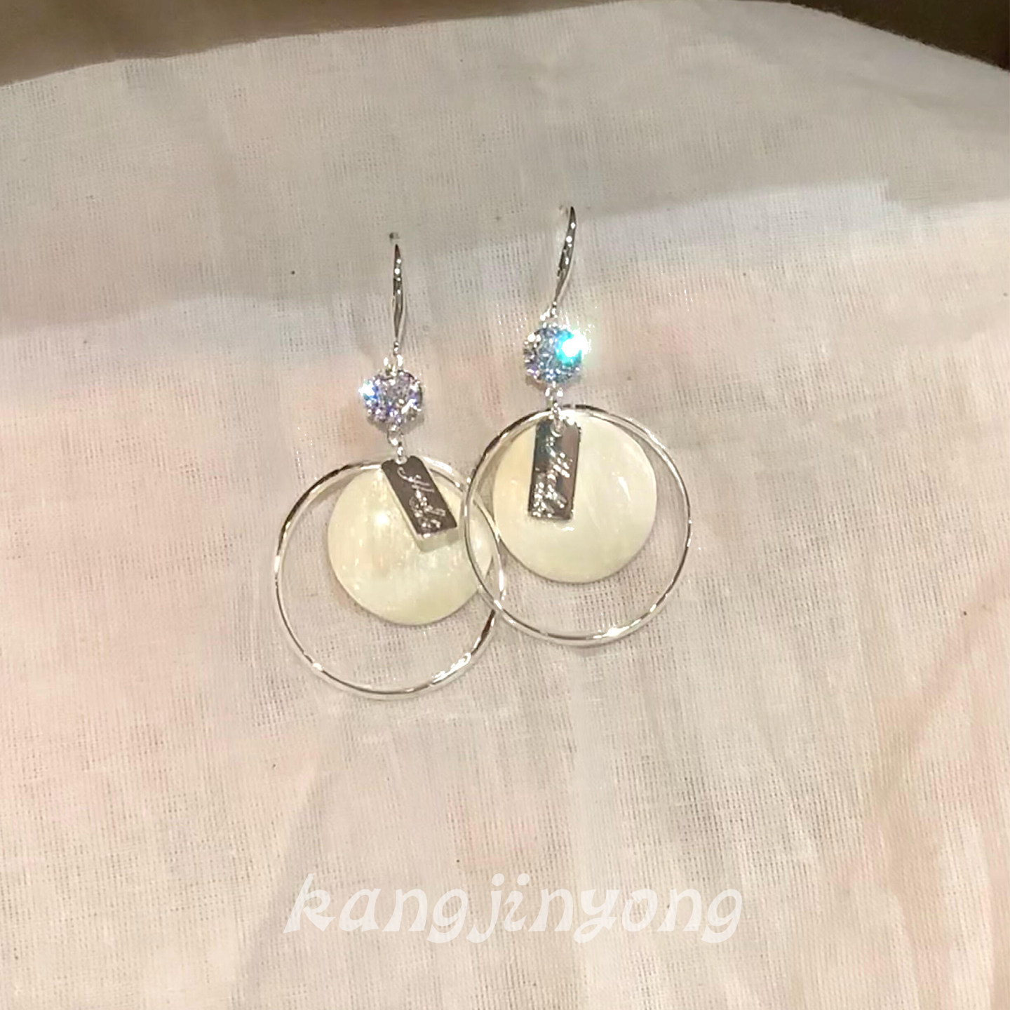 法式简约贝母大圈耳环女精致百搭
