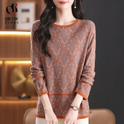 长袖T恤女2025年秋冬新款内搭时尚洋气减龄显瘦轻奢休闲外穿上衣