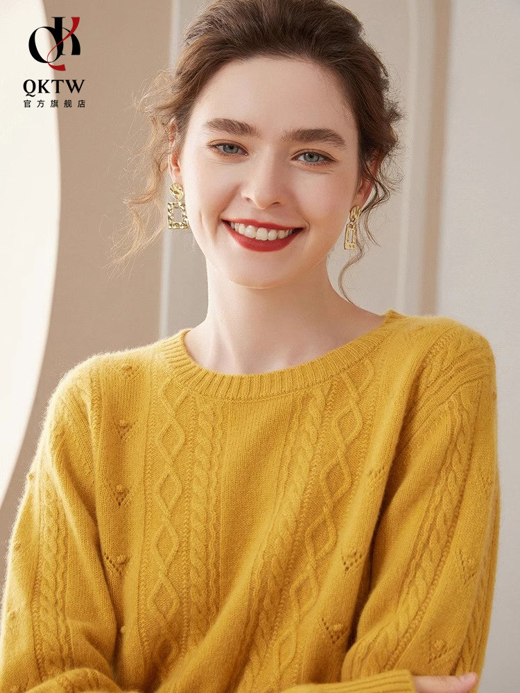 鄂尔多斯市冬季羊绒衫女圆领套头针织衫宽松气质高端打底羊毛衫