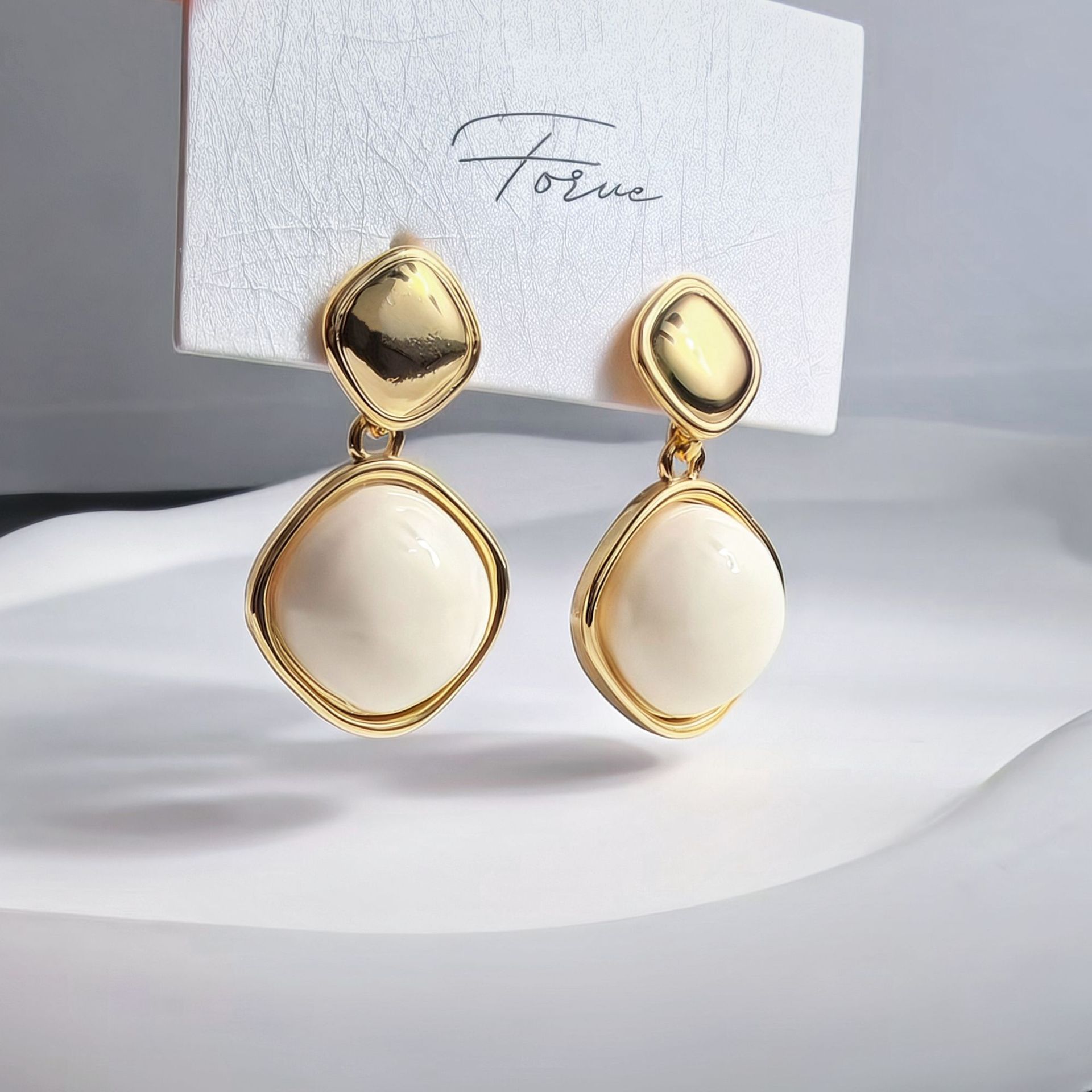 简约小众菱形几何耳钉女韩版气质网红银针耳环设计感通勤百搭耳饰