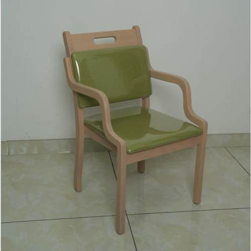 适老化实木养老院组合餐桌椅书桌办公桌家具老人用桌子椅子