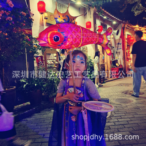 5v手持鱼灯笼手举鱼花灯舞鱼灯嬉鱼灯舞舞蹈编舞台影视拍摄道具