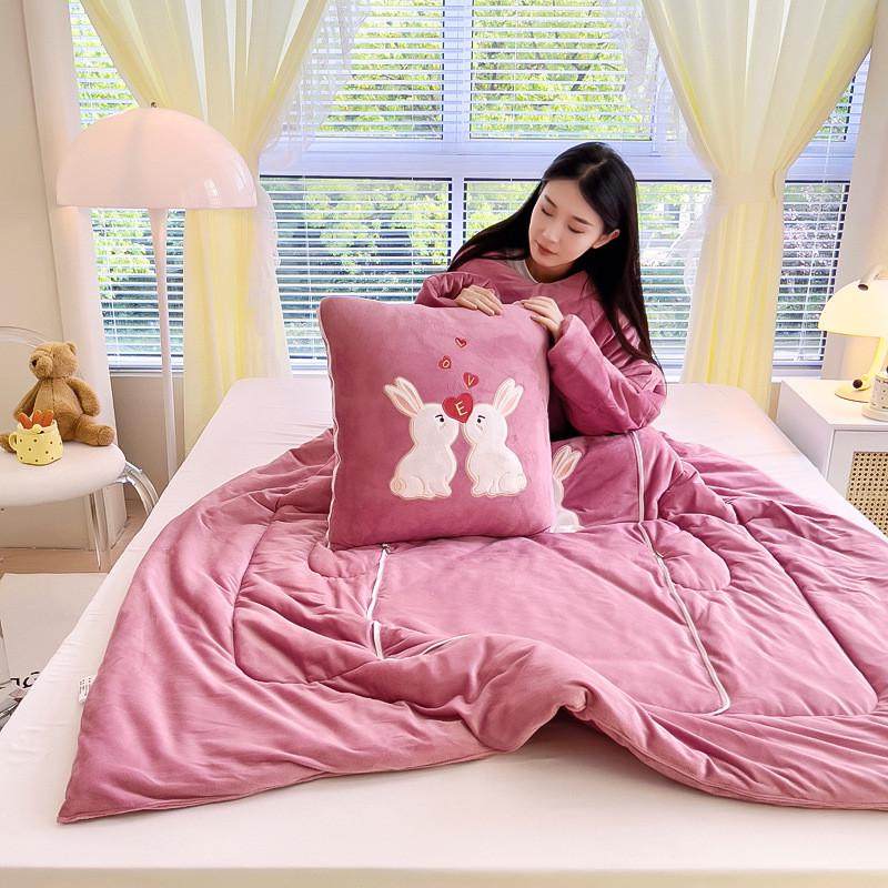 卡通库洛米多功能懒人可穿抱枕被子可穿两用二合一看电视学习护肩
