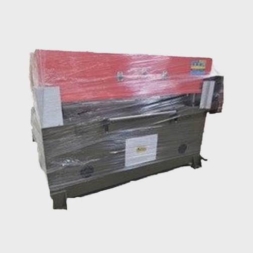 供应透明白色pp板  磨砂中空板 冲床斩板各种颜色厚 裁断板10尺寸